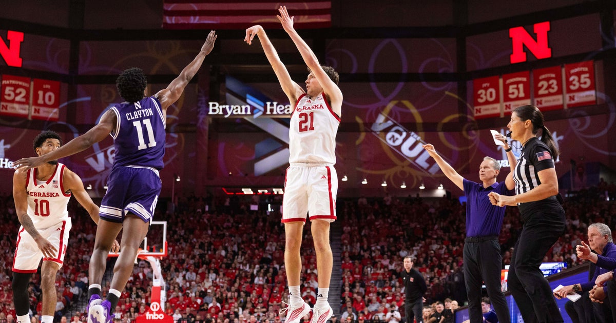 Sandfort's 29 Lead No. 7 Nebraska to Dominant Win Over Northwestern